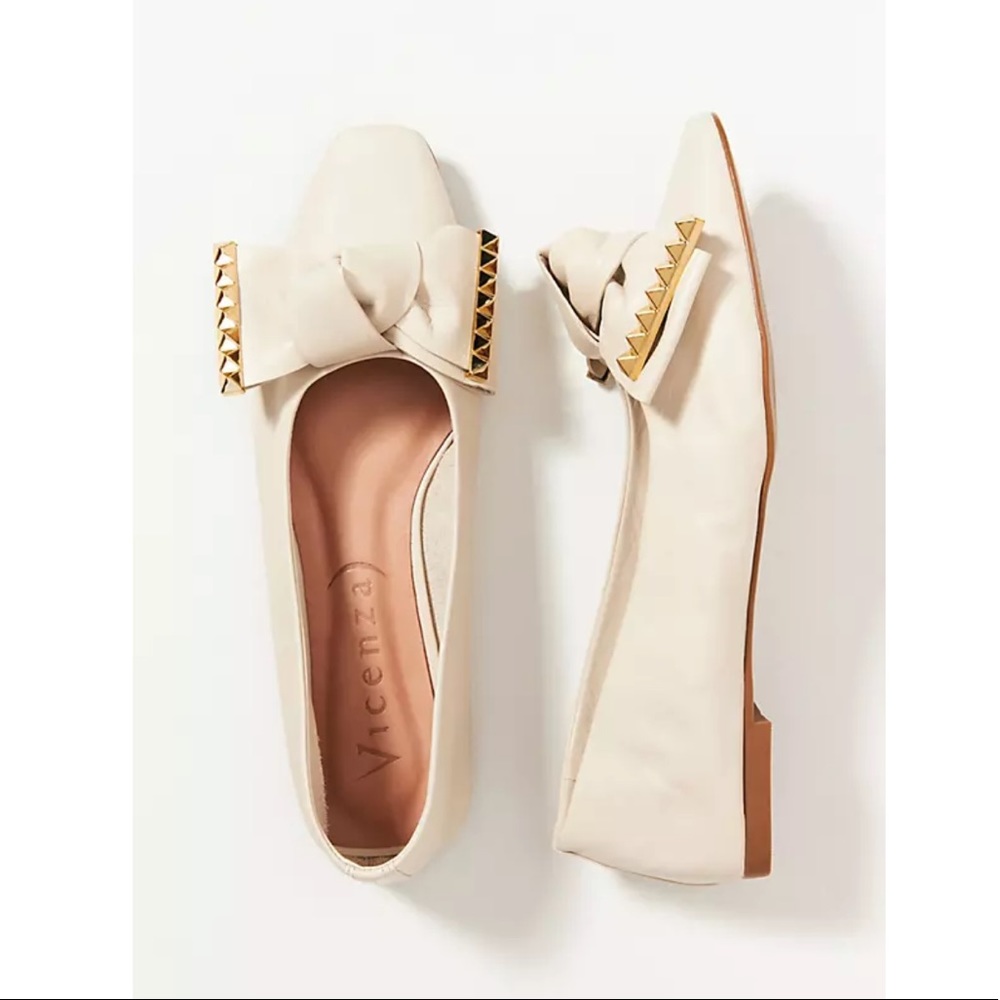 Vicenza square toe bow flat